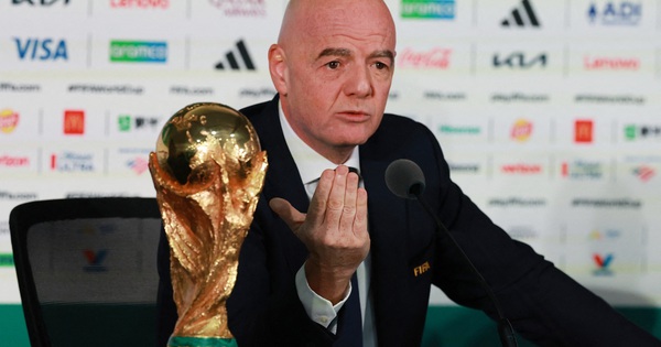 FIFA bất ngờ muốn đổi luật giữa World Cup, Chủ tịch Infantino lên tiếng về tranh cãi - hình ảnh - vipqq88.com FIFA bất ngờ muốn đổi luật giữa World Cup, Chủ tịch Infantino lên tiếng về tranh cãi - hình ảnh - vipqq88.com