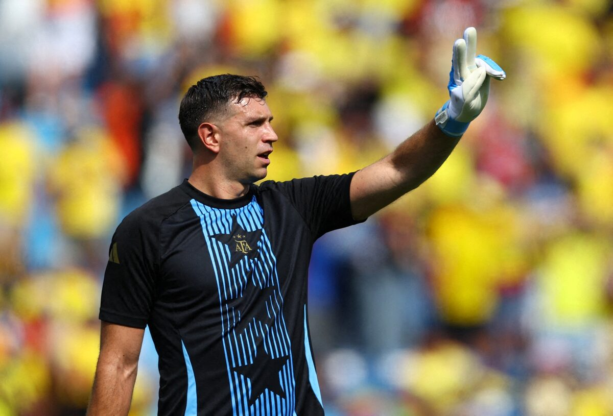 Giáo án đặc biệt cho Emiliano Martinez trước World Cup 2026 - hình ảnh - vipqq88.com Giáo án đặc biệt cho Emiliano Martinez trước World Cup 2026 - hình ảnh - vipqq88.com