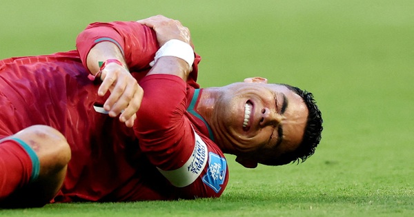 Bồ Đào Nha vào nhánh ‘tử thần’: Ronaldo phải vượt qua bao nhiêu ứng viên vô địch để mơ cúp vàng? - hình ảnh - vipqq88.com Bồ Đào Nha vào nhánh ‘tử thần’: Ronaldo phải vượt qua bao nhiêu ứng viên vô địch để mơ cúp vàng? - hình ảnh - vipqq88.com