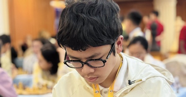Kỳ thủ 15 tuổi Đầu Khương Duy tiếc nuối lỡ vé World Cup cờ vua 2027 - hình ảnh - vipqq88.com