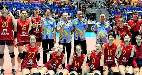 Thanh Thúy và hàng chắn tỏa sáng, đội tuyển bóng chuyền nữ Việt Nam thắng dễ Iran: góc nhìn mới cho người chơi Việt - hình ảnh - vipqq88.com Thanh Thúy và hàng chắn tỏa sáng, đội tuyển bóng chuyền nữ Việt Nam thắng dễ Iran: góc nhìn mới cho người chơi Việt - hình ảnh - vipqq88.com