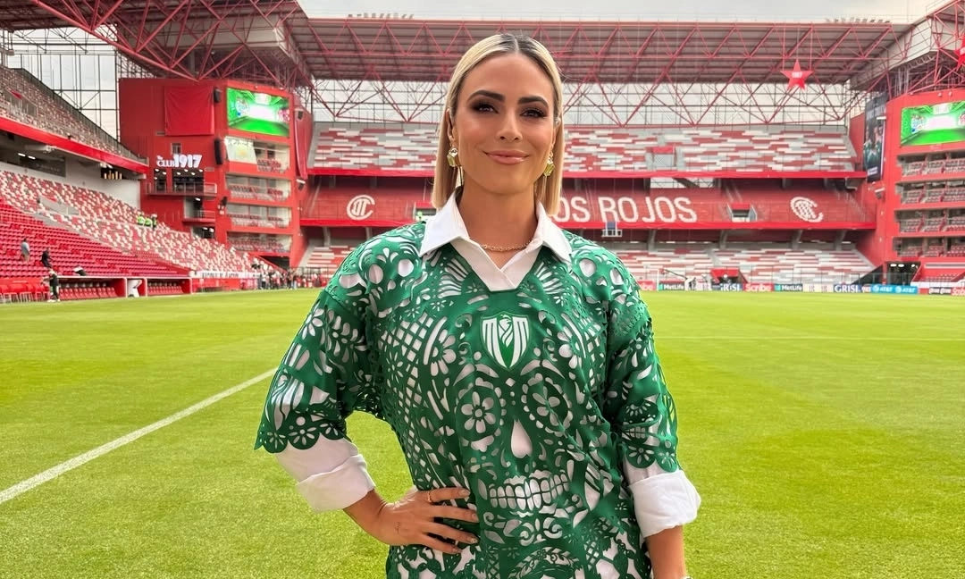 Áo World Cup lấy cảm hứng từ Lễ hội Người chết gây sốt cộng đồng cổ động viên - hình ảnh - vipqq88.com
