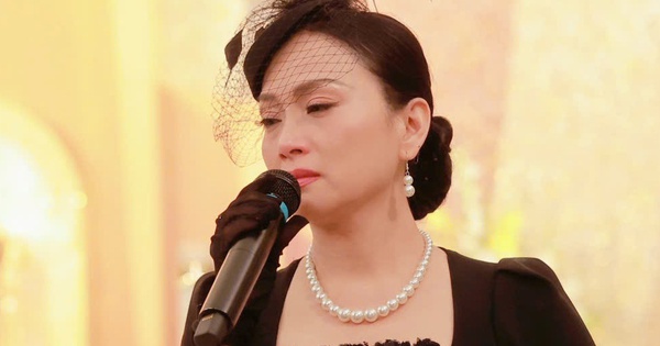 Ca sĩ Hà Phương và ân nhân Thúy Uyển: Hành trình lập nghiệp đầy gian nan tại Mỹ - hình ảnh - vipqq88.com Ca sĩ Hà Phương và ân nhân Thúy Uyển: Hành trình lập nghiệp đầy gian nan tại Mỹ - hình ảnh - vipqq88.com