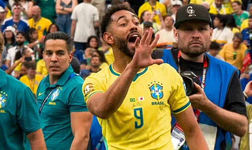 Cunha đáp trả tiền đạo Nhật Bản bằng hành động gây chú ý sau chiến thắng World Cup - hình ảnh - vipqq88.com Cunha đáp trả tiền đạo Nhật Bản bằng hành động gây chú ý sau chiến thắng World Cup - hình ảnh - vipqq88.com