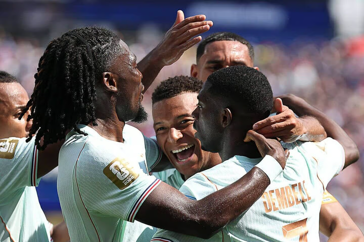 Pháp đè bẹp Na Uy nhờ hat-trick siêu đẳng của Dembele - hình ảnh - vipqq88.com