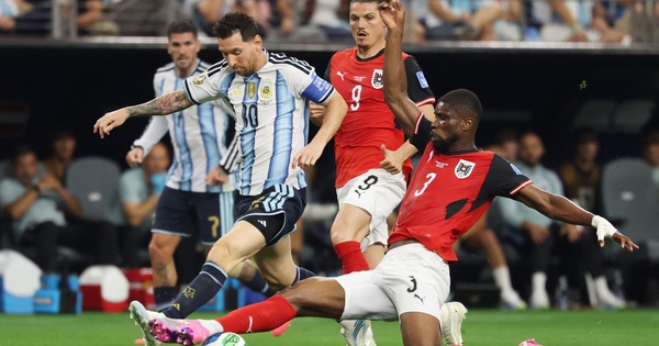 HLV Klopp ‘xin áo’ Mac Allister, ngưỡng mộ Messi: Câu nói khiến fan xúc động - hình ảnh - vipqq88.com HLV Klopp ‘xin áo’ Mac Allister, ngưỡng mộ Messi: Câu nói khiến fan xúc động - hình ảnh - vipqq88.com