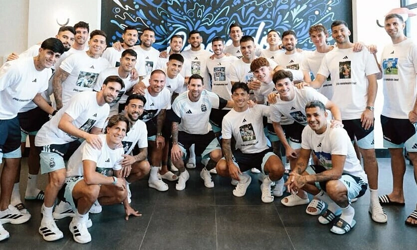 Đồng đội gây bất ngờ trong ngày sinh nhật Messi tại World Cup 2026 - hình ảnh - vipqq88.com