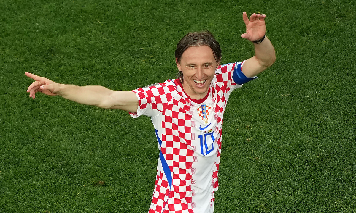 Modric lập kỷ lục kiến tạo giúp Croatia đi tiếp ở World Cup - hình ảnh - vipqq88.com