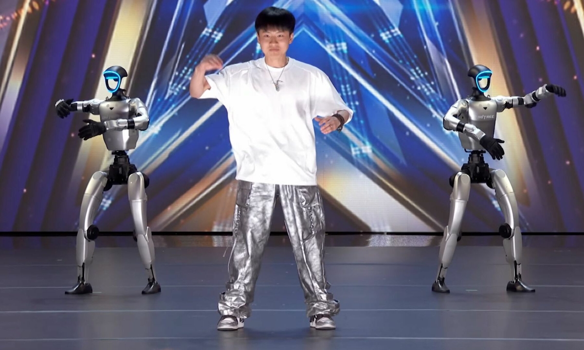 QQ88 Baccarat và Cơn Sốt Robot Nhảy Múa tại America’s Got Talent - hình ảnh - vipqq88.com QQ88 Baccarat và Cơn Sốt Robot Nhảy Múa tại America’s Got Talent - hình ảnh - vipqq88.com