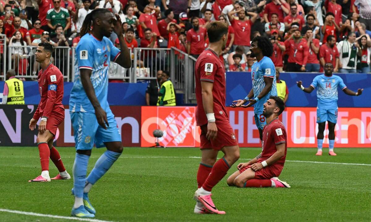 Henry chỉ trích Ronaldo vì ham sút, bỏ lỡ cơ hội cho Fernandes - hình ảnh - vipqq88.com