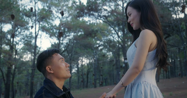 Nữ chính ‘Phố trong làng’ kết đôi với cơ trưởng ‘Tử chiến trên không’ trong phim mới - hình ảnh - vipqq88.com Nữ chính ‘Phố trong làng’ kết đôi với cơ trưởng ‘Tử chiến trên không’ trong phim mới - hình ảnh - vipqq88.com