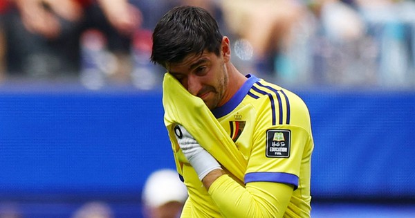Courtois bật khóc khi chia tay World Cup theo kịch bản cay đắng nhất: góc nhìn mới cho người chơi Việt - hình ảnh - vipqq88.com Courtois bật khóc khi chia tay World Cup theo kịch bản cay đắng nhất: góc nhìn mới cho người chơi Việt - hình ảnh - vipqq88.com