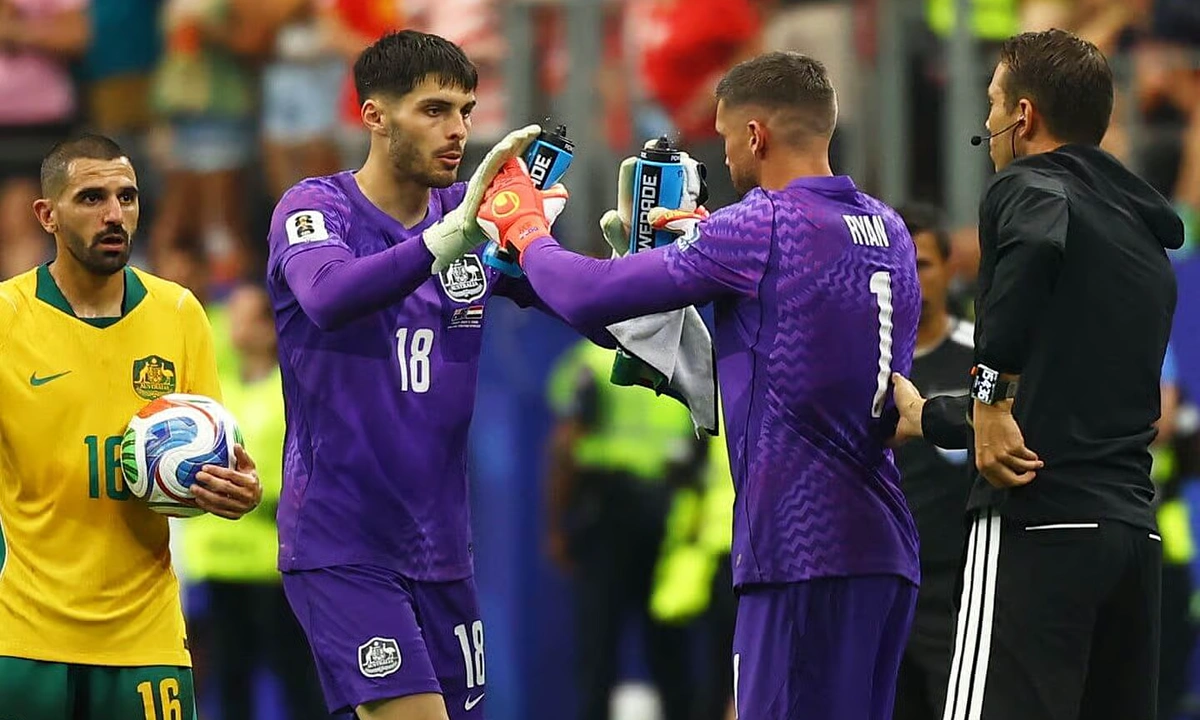 Thay thủ môn trước loạt 11m, Australia vẫn thua Ai Cập ở World Cup 2026 - hình ảnh - vipqq88.com Thay thủ môn trước loạt 11m, Australia vẫn thua Ai Cập ở World Cup 2026 - hình ảnh - vipqq88.com