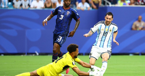 Messi tiết lộ chuyện dở khóc dở cười với cầu thủ Cabo Verde sau trận đấu - hình ảnh - vipqq88.com